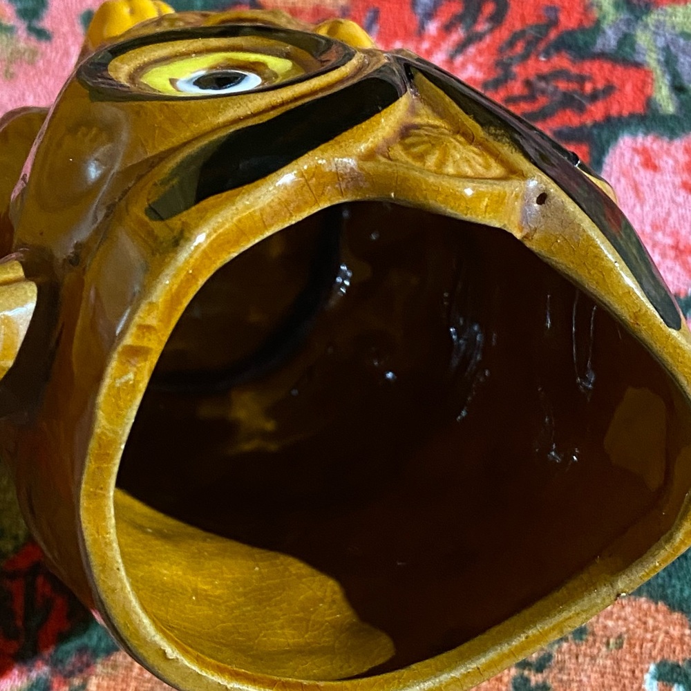 MCM Vtg Cup | Big Eyed Owl | Glazed Ceramic - Picture 6 of 6